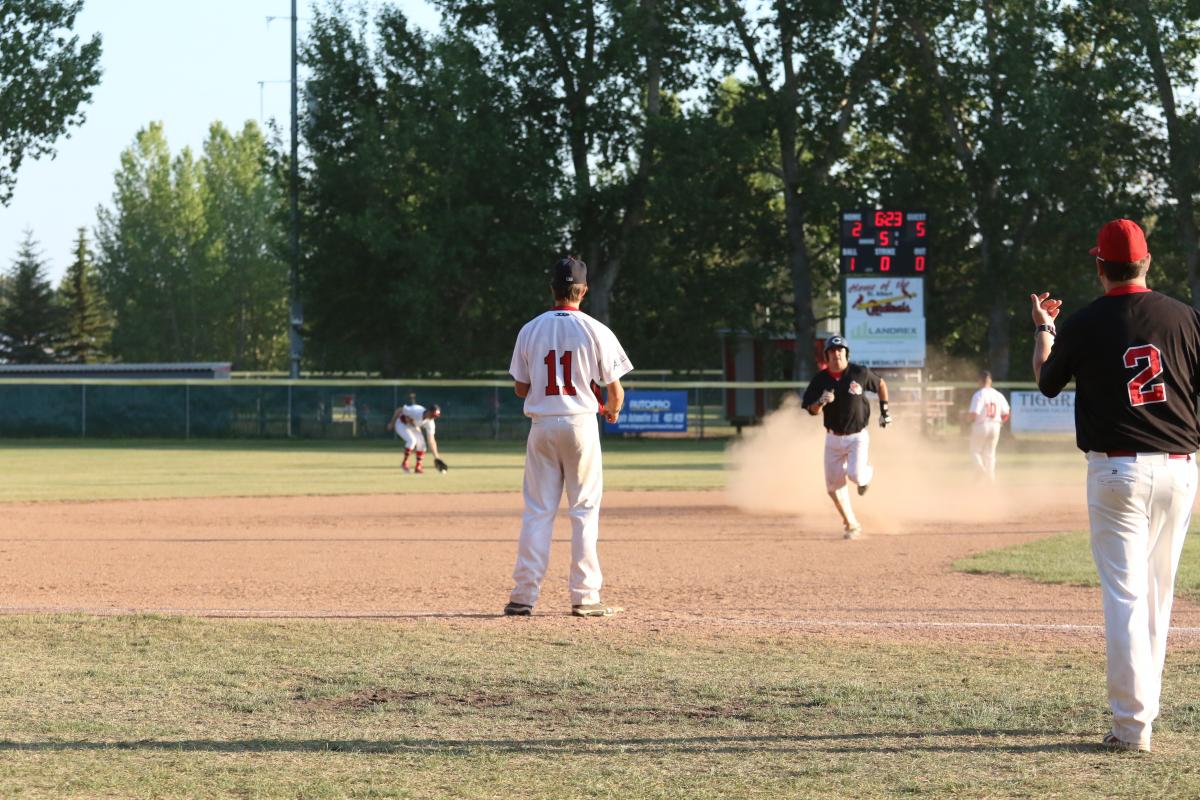 AXEMEN ROUT CARDINALS FOR NINTH WIN IN A ROW