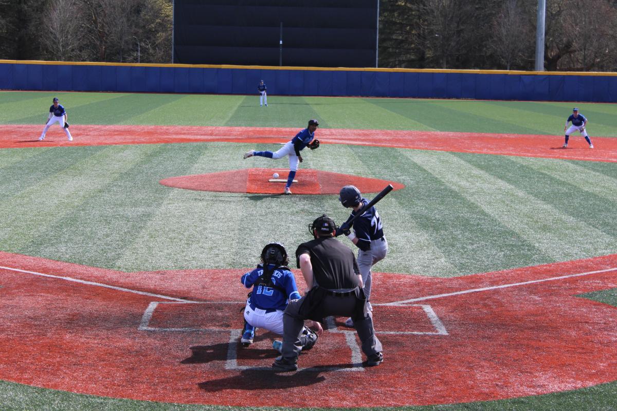 Blue Jays sweep Whalley at home, suffer first loss @ UBC