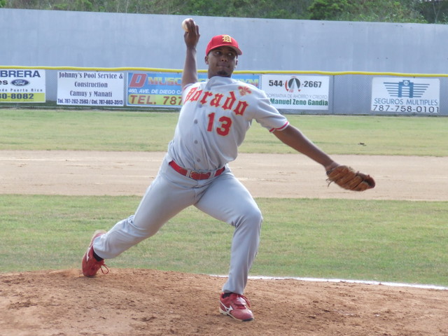 ERNESTO NIEVES