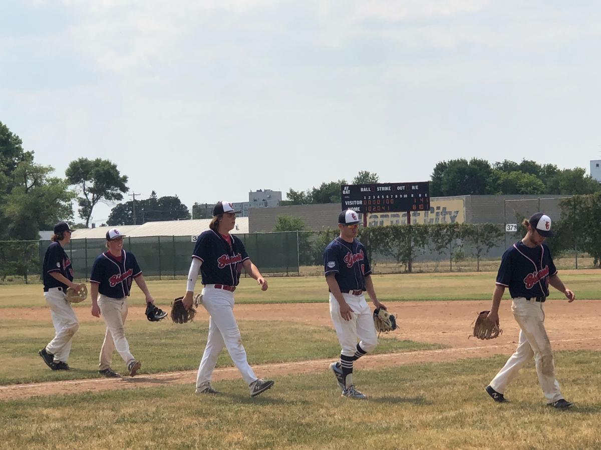 Elmwood Giants are 3-0 with a 8-1 win over the Pembina Valley Orioles