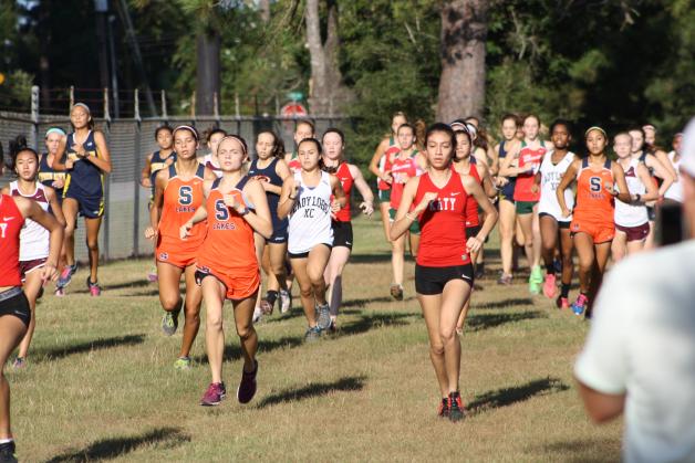 Seven Lakes Girls Cross COuntry kicks off with Cy Fair XC Relay