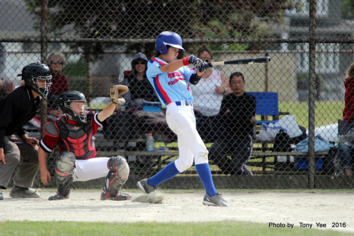 2nd Inning Implosion Leads to Expos' Demise; Hometown Chuckers Earn Place In Semifinal With 8-2 Victory