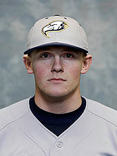 Mark played 3 years for the Blizzard before going on to the Parksville Royals and then the UBC Thunderbirds (Blizzard 2001-03)