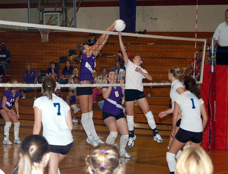 Cherilyn blocking against Gulf Shores