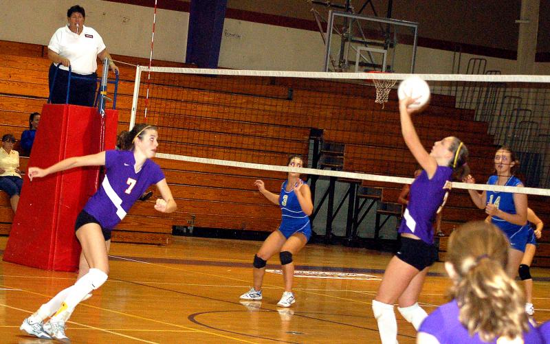 Brooke Carpenter and Deanna going for the kill