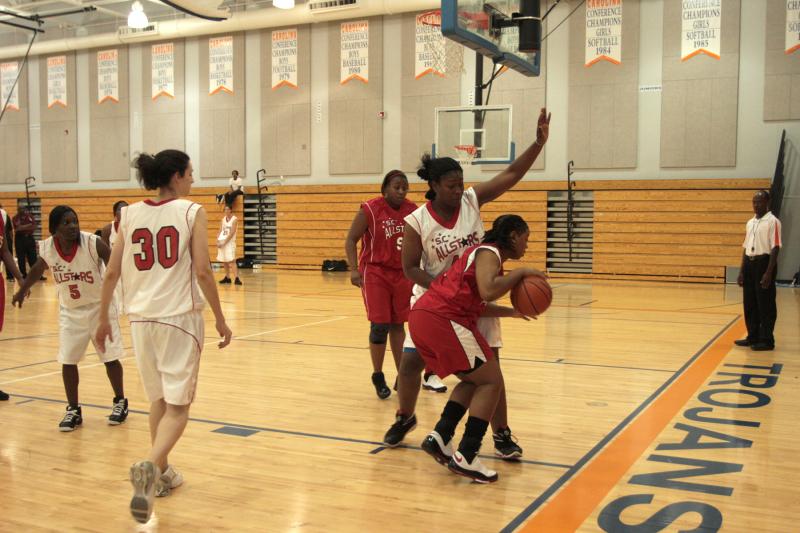 Nicha Bellinger driving baseline!!